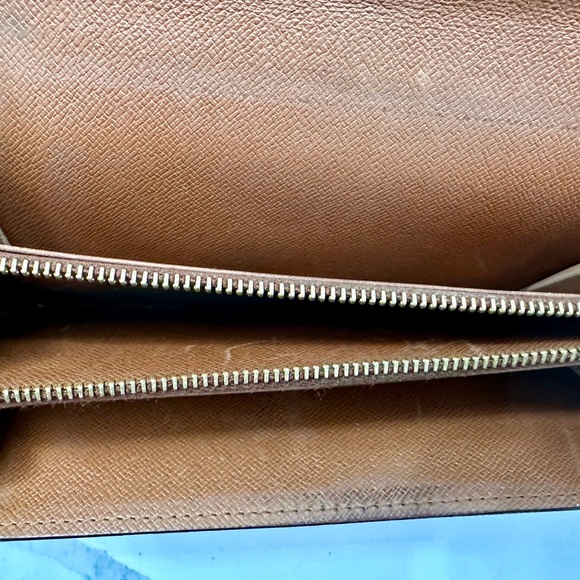 Authentic Louis Vuitton Sarah Monogram Long Wallet Brown - Picture 7 of 12